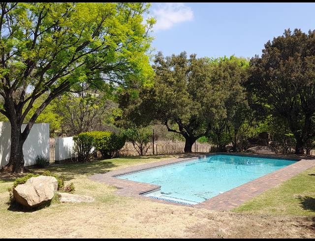 2 BEDROOM CLUSTER TO LET IN PAULSHOF